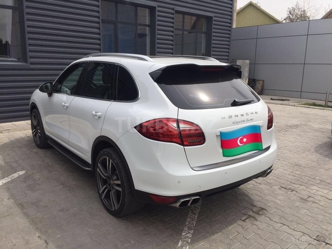 Porsche Cayenne Turbo 2012, 159,000 km - 3.6 l - Bakı