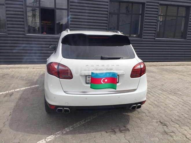 Porsche Cayenne Turbo 2012, 159,000 km - 3.6 l - Bakı