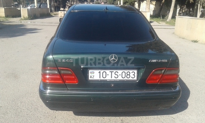 Mercedes E 240 1998, 320,000 km - 2.4 л - Bakı