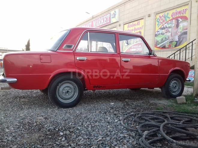 LADA (VAZ) 21011 1976, 487,952 km - 1.3 l - Salyan