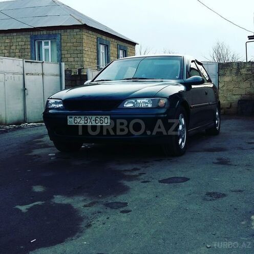 Opel Vectra 2000, 337,000 km - 1.6 l - Zaqatala