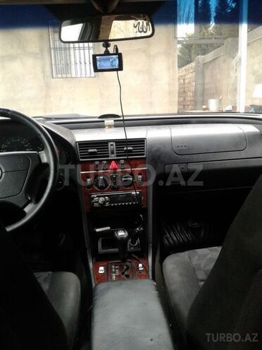 Mercedes C 220 1999, 419,869 km - 2.2 л - Bakı