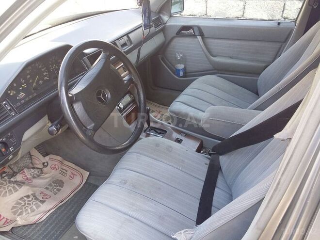 Mercedes E 230 1987, 685,231 km - 2.3 l - Bakı