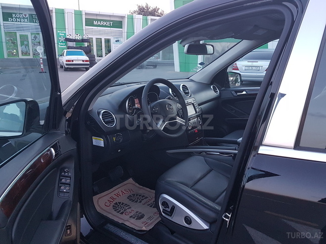Mercedes ML 350 2011, 54,000 km - 3.5 l - Bakı