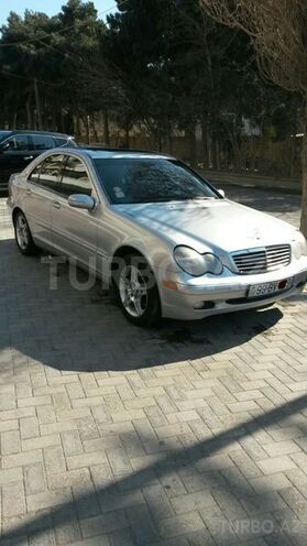 Mercedes C 240 2003, 350,023 km - 2.6 l - Bakı