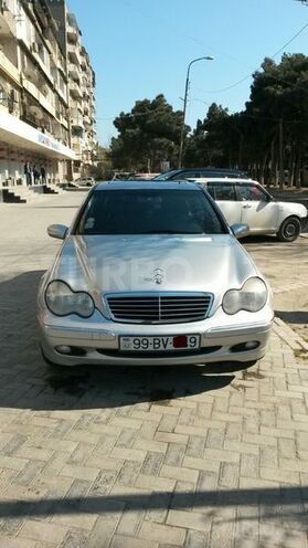Mercedes C 240 2003, 350,023 km - 2.6 l - Bakı