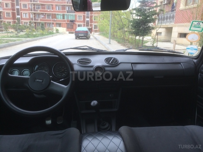 LADA (VAZ) 21011 1981, 310,000 km - 1.3 l - Bakı
