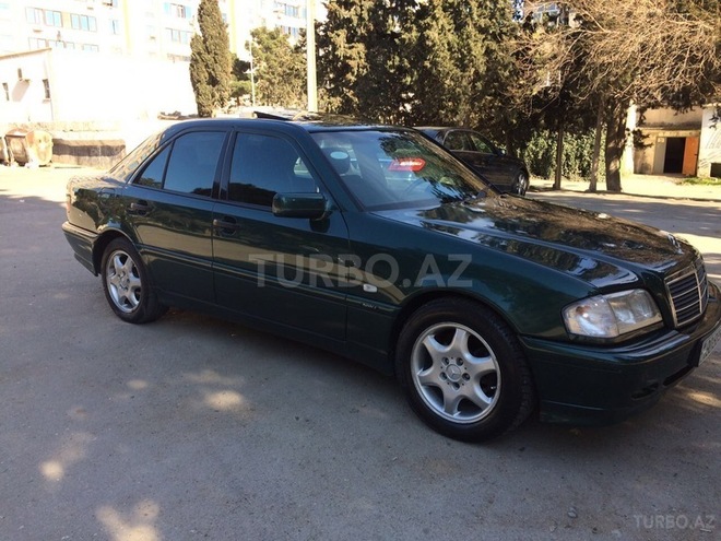 Mercedes C 180 2000, 220,000 km - 1.8 l - Bakı
