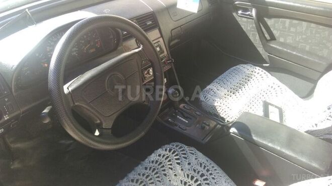 Mercedes C 200 1996, 328,000 km - 2.0 л - Bakı