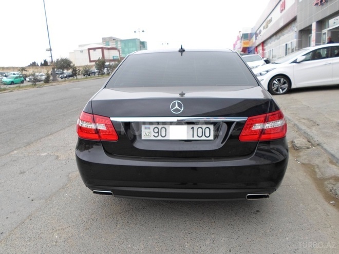 Mercedes E 300 2012, 70,000 km - 3.5 l - Bakı