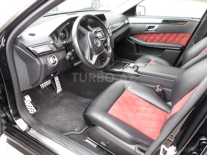 Mercedes E 300 2012, 70,000 km - 3.5 l - Bakı