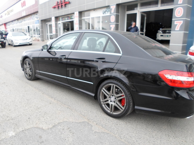 Mercedes E 300 2012, 70,000 km - 3.5 l - Bakı