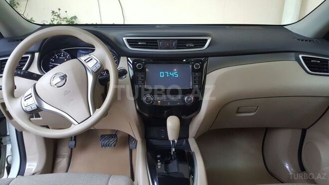 Nissan X-Trail 2015, 46,500 km - 2.5 l - Bakı
