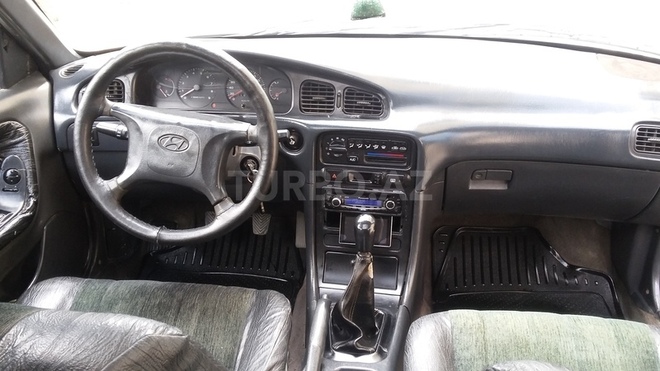 Hyundai Sonata 1996, 220,000 km - 2.0 l - Bakı