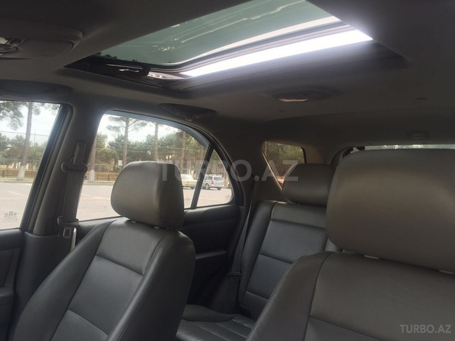 Kia Sorento 2004, 240,000 km - 2.5 l - Sumqayıt
