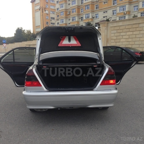 Mercedes C 230 1997, 334,005 km - 2.3 l - Bakı