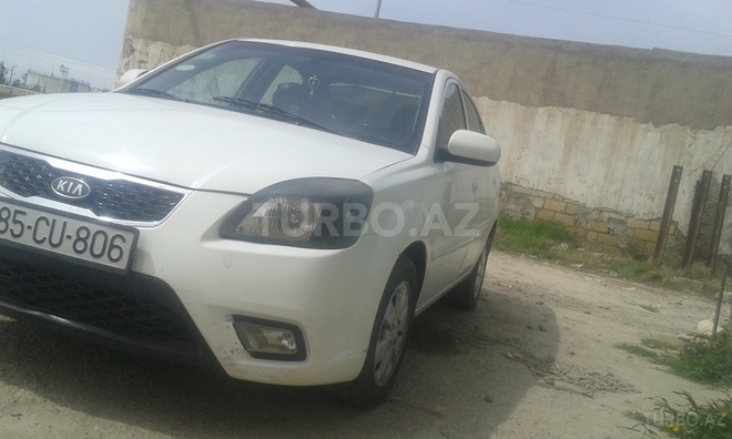 Kia Rio 2009, 240,000 km - 1.4 l - Bakı