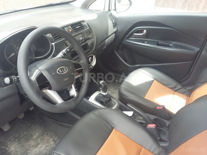 Kia Rio 2012, 97,000 km - 1.4 л - Sumqayıt