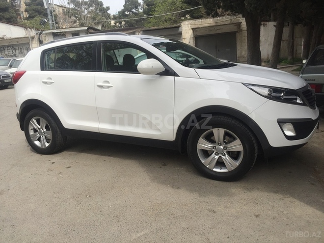 Kia Sportage 2011, 86,000 km - 0.2 l - Bakı