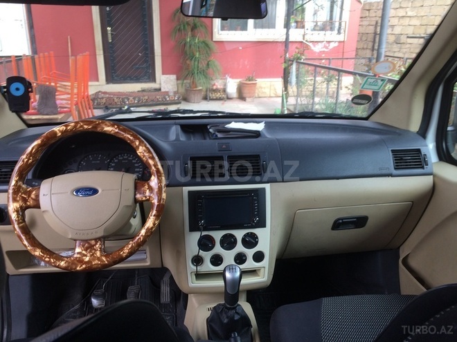 Ford Tourneo Connect 2007, 284,000 km - 1.8 l - Bakı