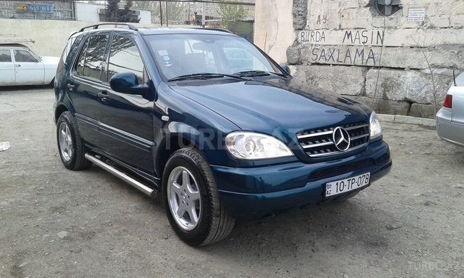 Mercedes ML 320 1999, 195,000 km - 3.2 l - Sumqayıt