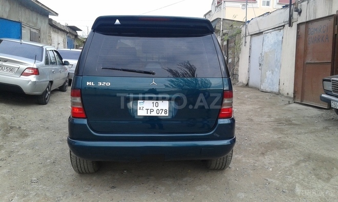 Mercedes ML 320 1999, 195,000 km - 3.2 l - Sumqayıt