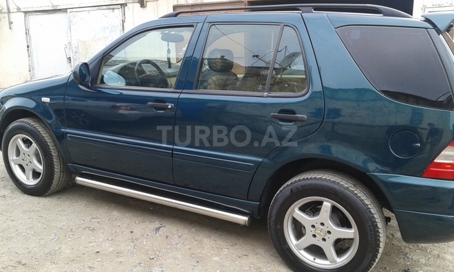 Mercedes ML 320 1999, 195,000 km - 3.2 l - Sumqayıt