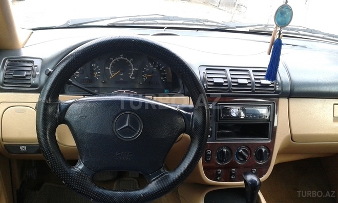 Mercedes ML 320 1999, 195,000 km - 3.2 l - Sumqayıt