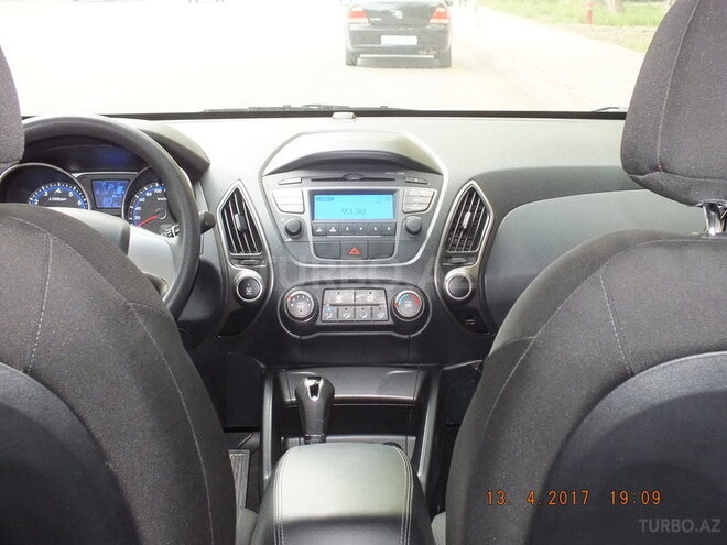 Hyundai ix35 2014, 70,000 km - 2.0 l - Bakı