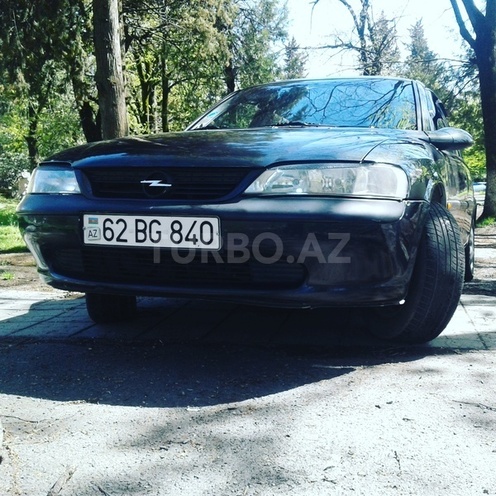 Opel Vectra 1996, 247,000 km - 1.6 л - Zaqatala