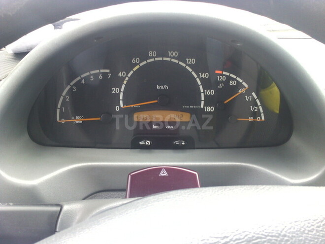 Mercedes Sprinter 413 2002, 430,000 km - 2.2 л - Bakı