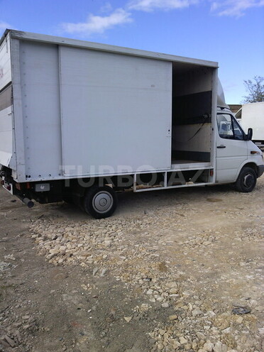 Mercedes Sprinter 413 2002, 430,000 km - 2.2 л - Bakı