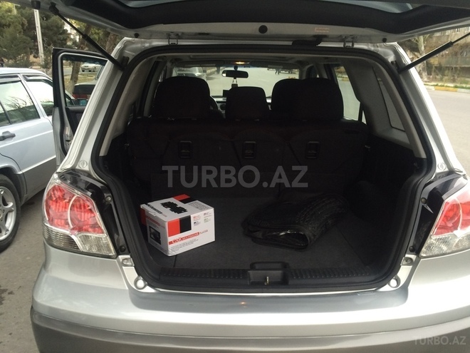 Mitsubishi Outlander 2002, 118,041 km - 2.4 л - Sumqayıt