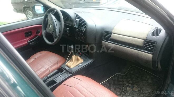BMW 316 1995, 444,000 km - 1.6 l - Sumqayıt