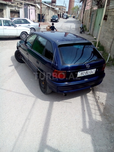 Opel Astra 1995, 338,900 km - 1.6 l - Bakı
