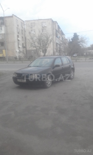 Volkswagen Golf 1998, 130,000 km - 1.6 l - Sumqayıt