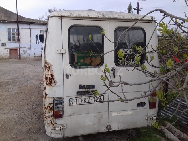 Peugeot Partner 1999, 70,000 km - 2.0 l - Salyan