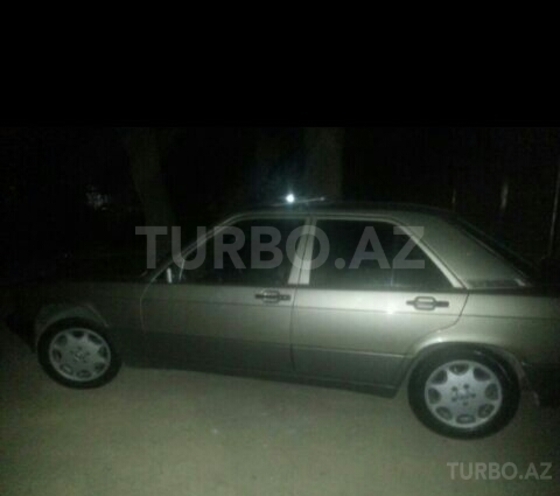 Mercedes 190 1990, 320,350 km - 2.0 l - Mingəçevir