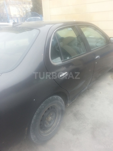 Nissan Bluebird 1996, 200,000 km - 2.0 л - Bakı