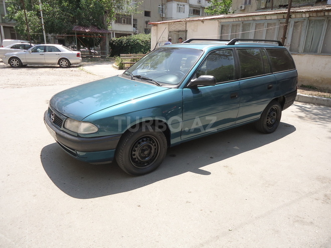 Opel Astra 1997, 178,757 km - 1.6 l - Bakı