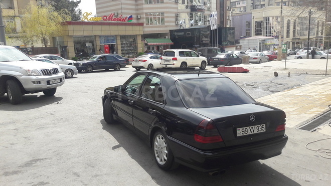 Mercedes C 200 1998, 300,000 km - 2.0 l - Bakı