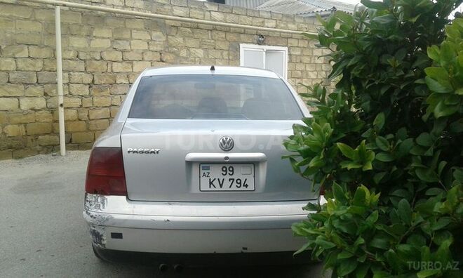 Volkswagen Passat 2000, 370,000 km - 1.8 l - Bakı