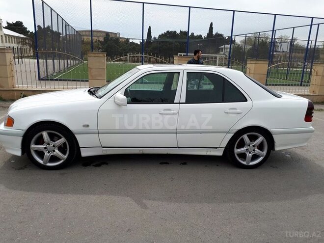 Mercedes C 200 1997, 218,000 km - 2.0 l - Bakı