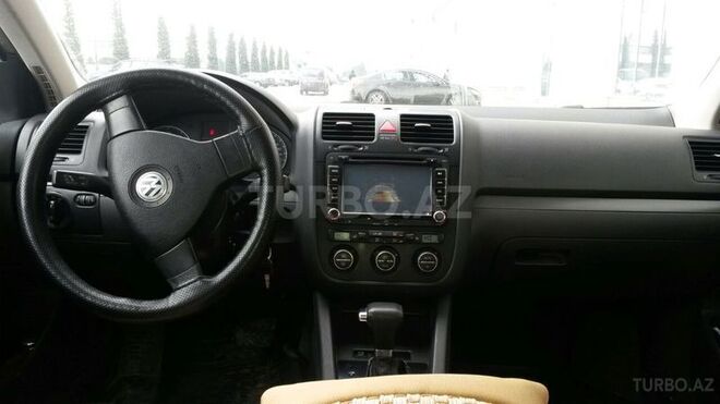 Volkswagen Jetta 2009, 100,000 km - 1.6 l - Bakı