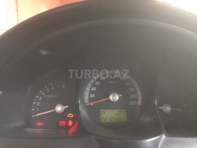 Kia Sportage 2008, 221,046 km - 2.0 l - Bakı