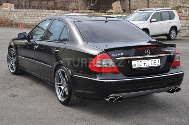 Mercedes E 280 2006, 133,333 km - 3.0 l - Bakı