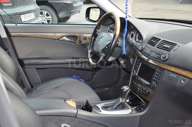 Mercedes E 280 2006, 133,333 km - 3.0 l - Bakı
