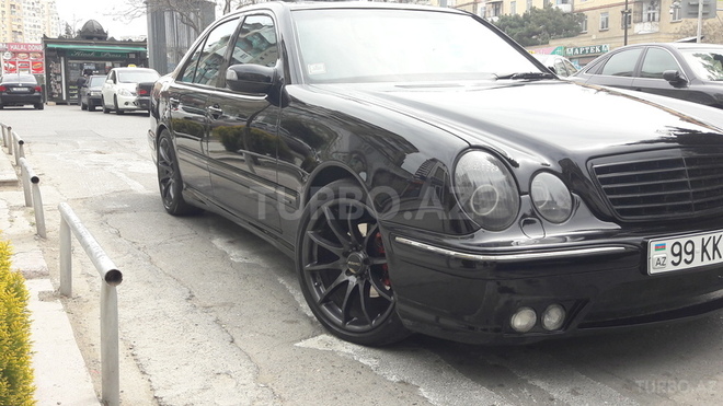 Mercedes E 240 2000, 223,000 km - 2.4 l - Bakı