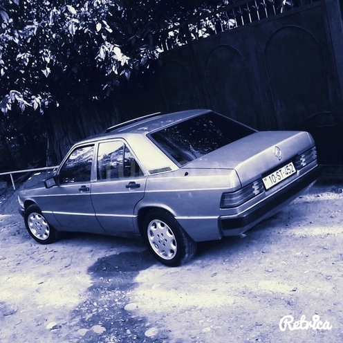 Mercedes 190 1990, 348,009 km - 2.0 l - Qusar