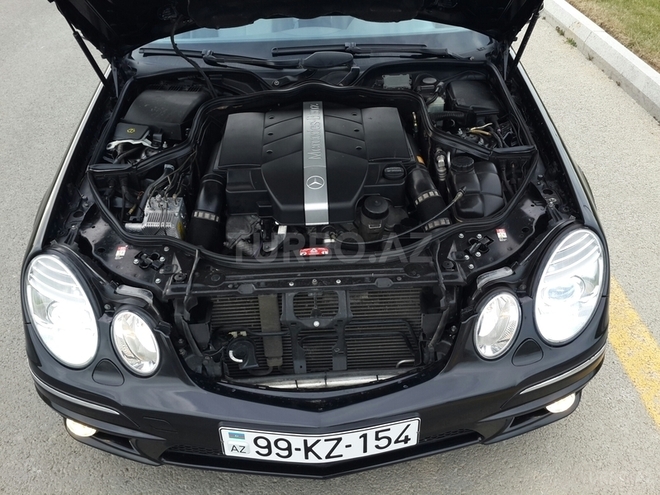 Mercedes E 320 2003, 269,999 km - 3.2 l - Bakı